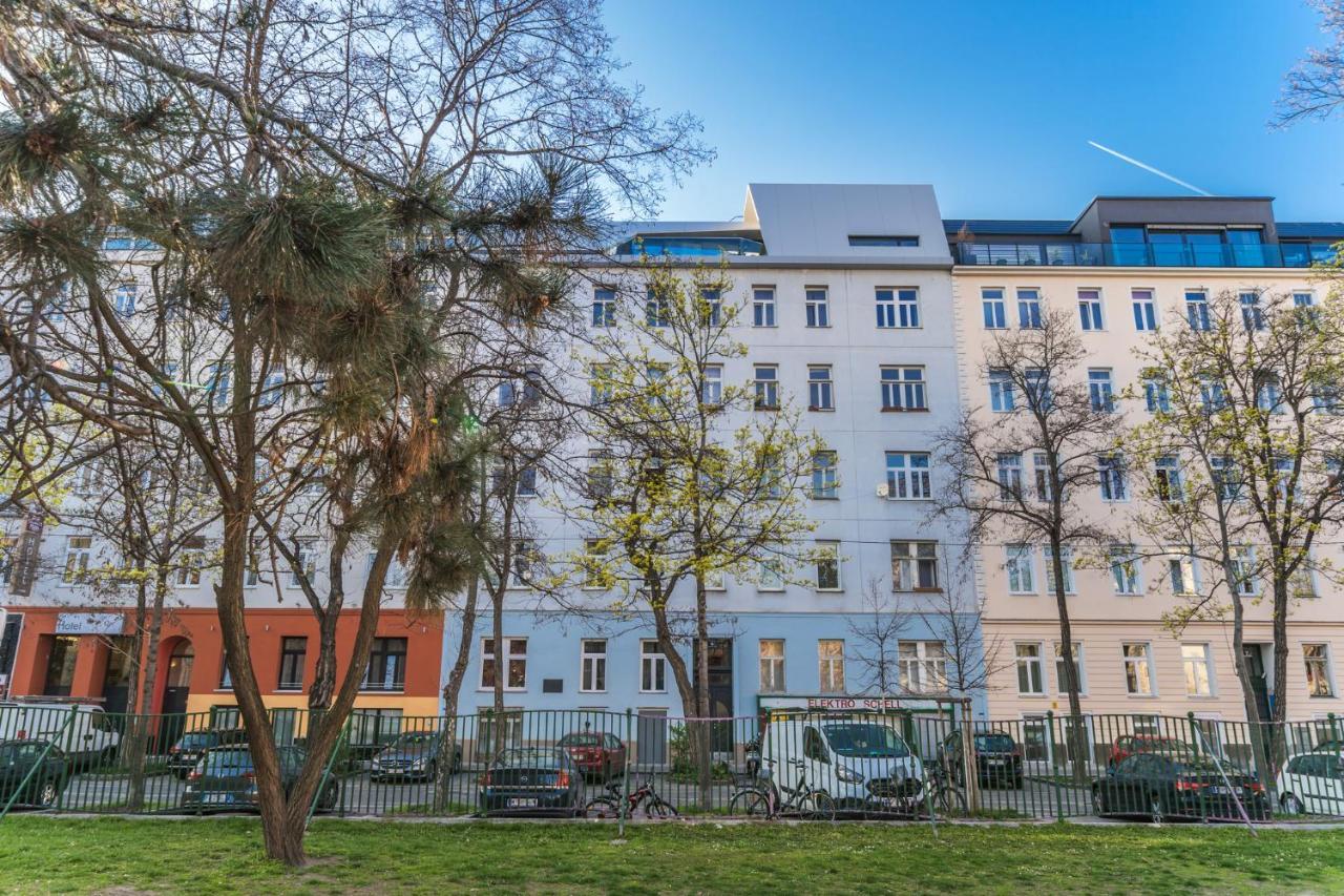 Herzlich Willkommen - Kuess Die Hand 3 Apartamento Viena Exterior foto