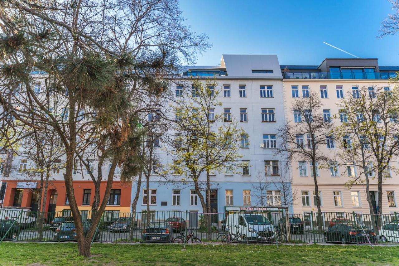 Herzlich Willkommen - Kuess Die Hand 3 Viena Exterior foto